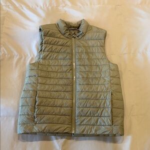 Kids Lands’ End Puffer Vest, Size M (10-12)